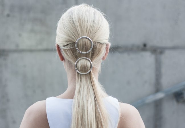 This gadget will change your look! Circle hair clip!