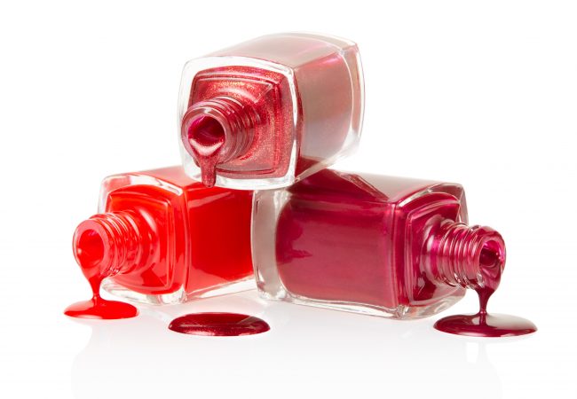 How to match colour of nail polish with shape of fingernail?