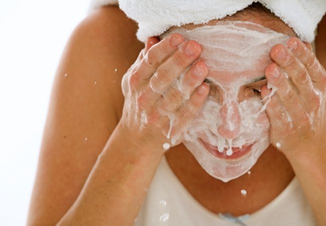 4 Simple Rules of Acne Skin Conditioning